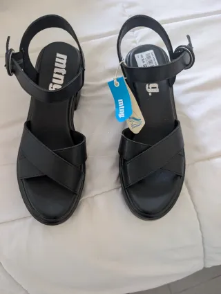 Sandalias Mustang Negras Talla 38