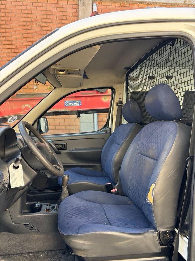 Peugeot Partner 1.6 HDI 75 CV