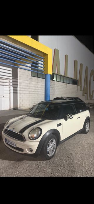 MINI Clubman 2010