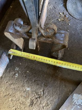 Alari per caminetto in ferro battuto