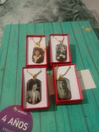 Collar Camarón de la Isla con cadena dorada