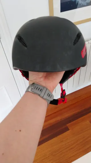 Casco Bollé Negro y Rojo Deportes Nieve