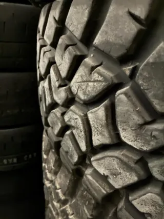 Neumáticos BFGoodrich 37x12.50R17