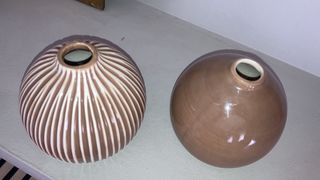 2 Jarrones de Cerámica Beige y Marrón