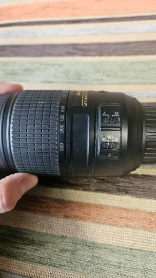 Teleobjetivo Nikon 55-300mm VR ED
