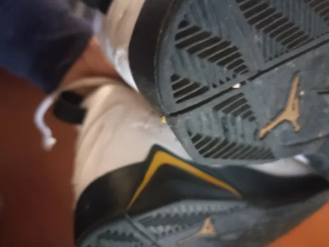 Scarpe Jordan Bianche e Oro