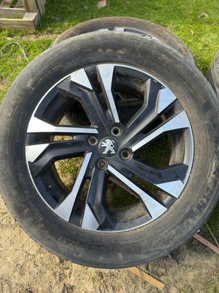 Llantas Peugeot 2008 17 pulgadas