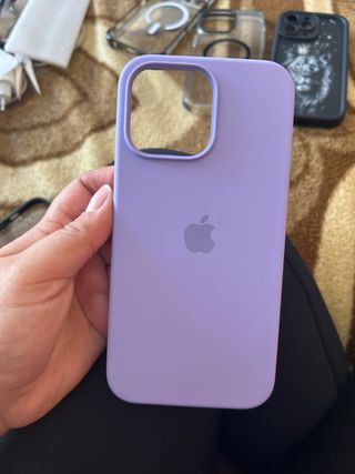 Funda iPhone Morada Lo vendo porque cambie movil