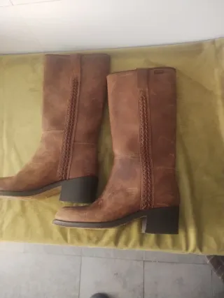 Botas Timotthy altas cuero talla 36