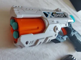 Pack de juguetes nerf