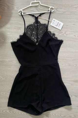 Mono pull and bear Negro Encaje Espalda Talla XS