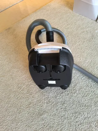 Aspirador Bosch Serie 2 ProHygienic