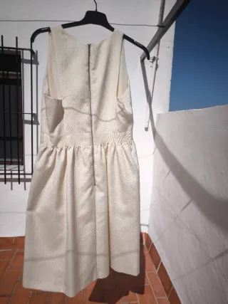 Vestido beige