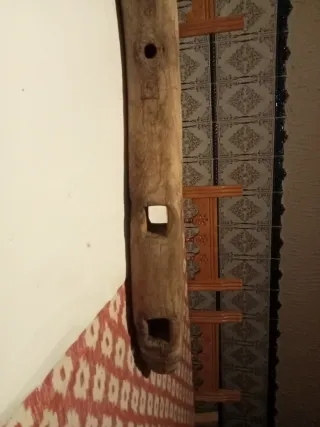 Yugo de madera antiguo