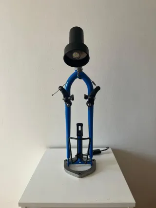 Lámpara Artesanal Metal Reciclado Azul