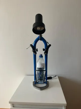 Lámpara Artesanal Metal Reciclado Azul