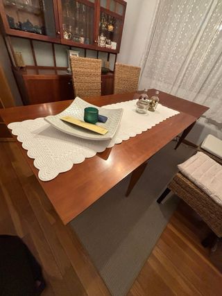 Mesa de comedor de madera extensible con cajones