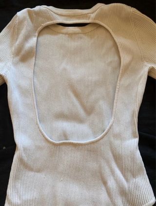 Body Bershka manga larga espalda descubierta