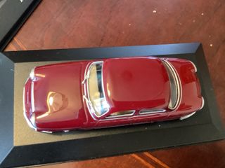 Lote 2 Panhard 1/43 IXO RL17 y 24 CT azul.