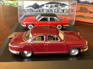 Lote 2 Panhard 1/43 IXO RL17 y 24 CT azul.