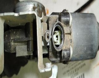 400926c 827003x30a elevalunas nissan navara 37535