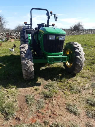 Tractor John Deere 5095M