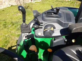 Tractor John Deere 5095M