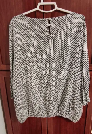 Blusa C&A manga 3/4 con goma