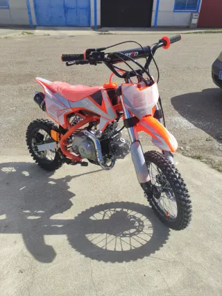 Pit Bike REXO K110A 110cc Automática