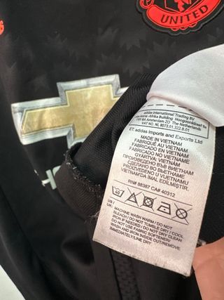 Camiseta Adidas Manchester United Negra Roja