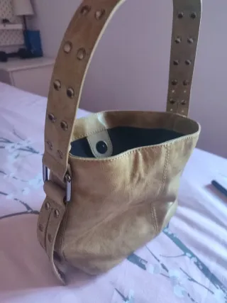 Bolso Parfois Beige/Dorado