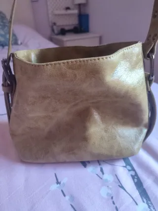 Bolso Parfois Beige/Dorado