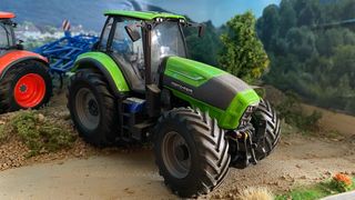 Réplica Tractor Deutz 1:32 UH