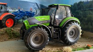 Réplica Tractor Deutz 1:32 UH