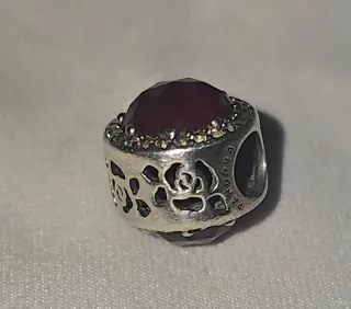 Charm Pandora Rosa Bella y Bestia Morado