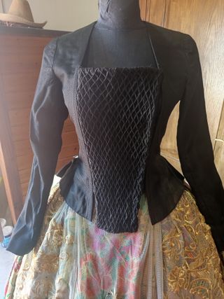 Corpiño Fallera Negro con pala de nido de abeja