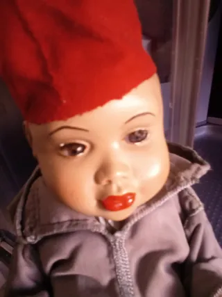 Muñeco porcelana antiguo traje musulmán