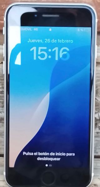 iPhone SE en perfectas condiciones