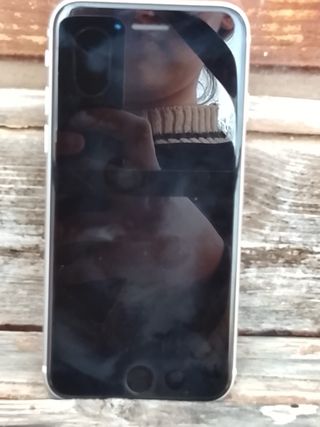 iPhone SE en perfectas condiciones