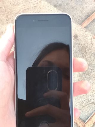 iPhone SE en perfectas condiciones