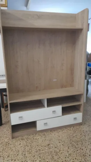 Mueble roble Cambrián con cajones y espacio TV