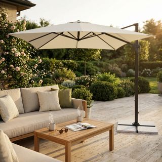 Ombrellone Decentrato 3x3 Alluminio Ecrù Moderno