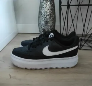 Nike Air Force 1 Court Vision Zapatillas