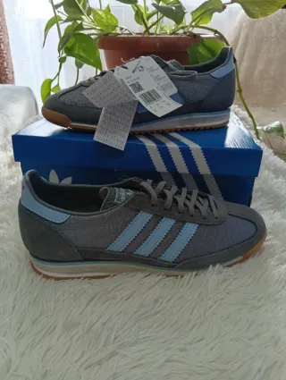 Zapatillas Adidas Talla 42 Gris y Azul