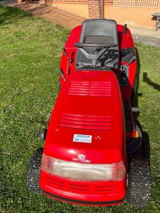 Tractor Cortacésped Murray Sentinel con Cesto