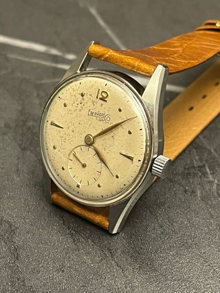 Eberhard & Co. Vintage Cal. 137