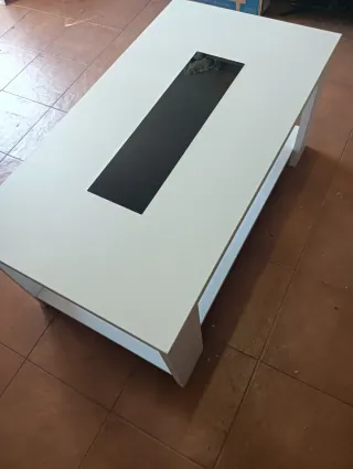 Mesa centro elevable blanca y negra