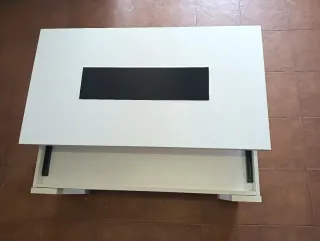 Mesa centro elevable blanca y negra