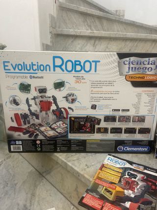 Robot Evolution Clementoni Programmable Bluetooth