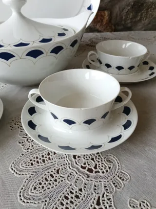 Juego de vajilla Bidasoa porcelana azul